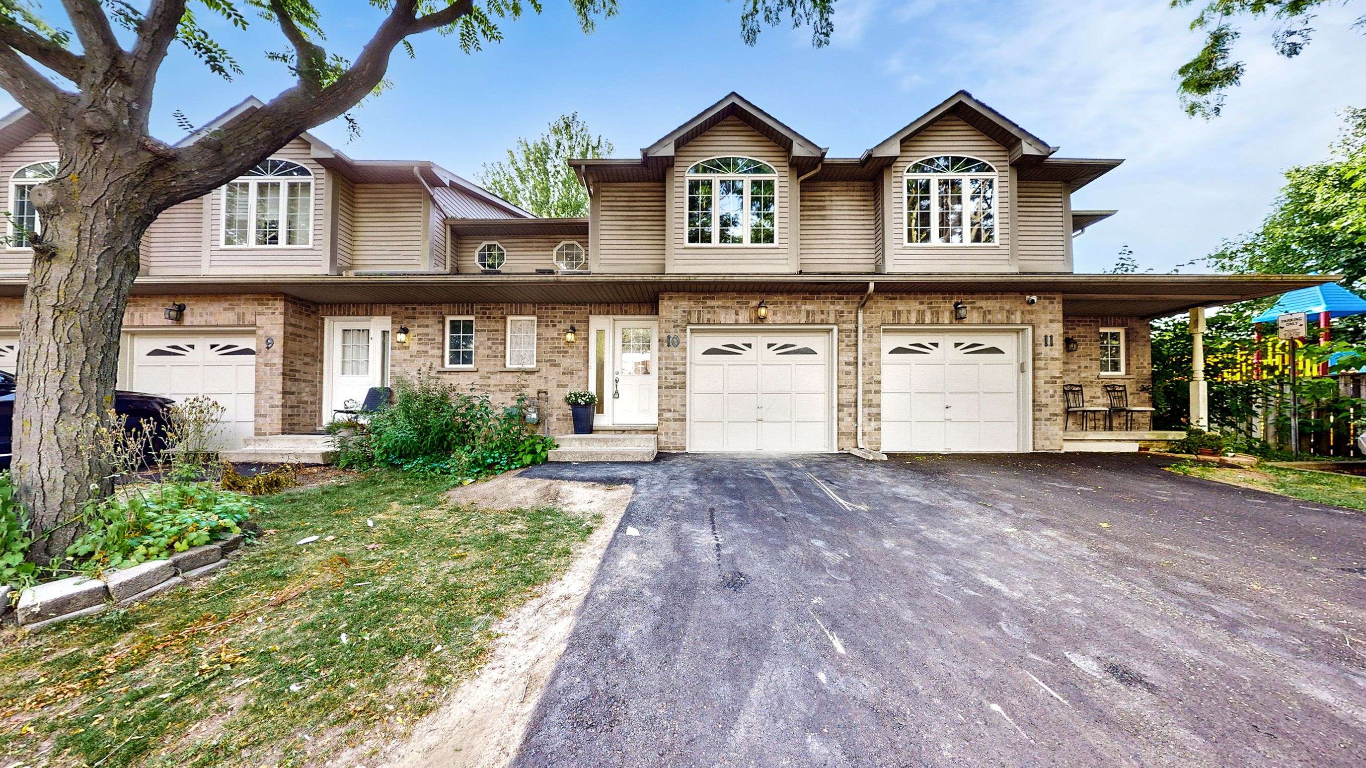 1335 guelph line RD E #10, Burlington, ON L7P 2T2