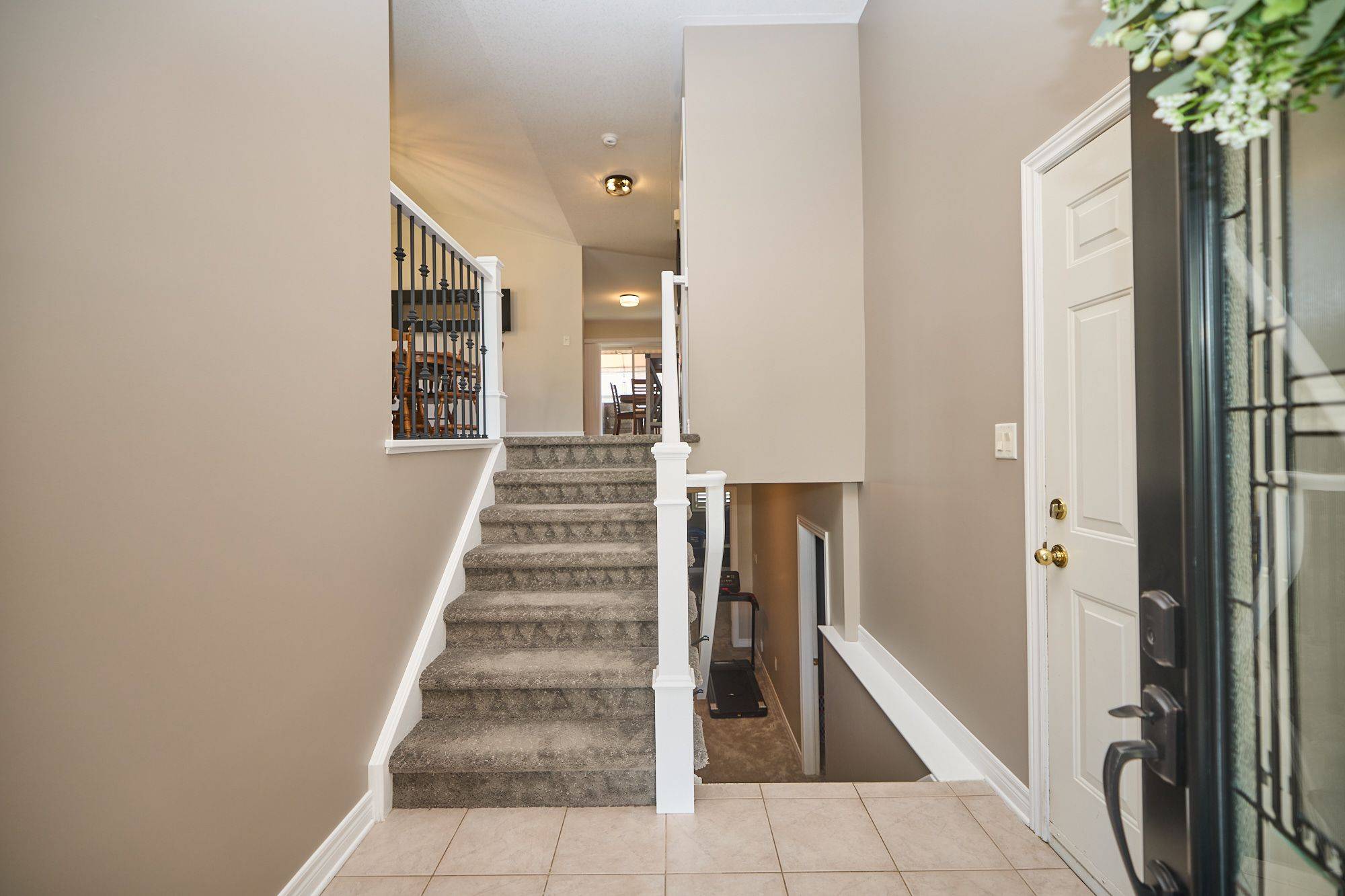 Niagara Falls, ON L2H 3J7,6906 Kelly DR