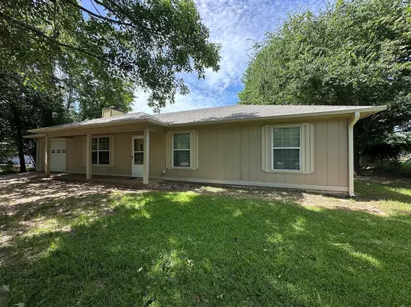 Flint, TX 75762,14286 Arber Street