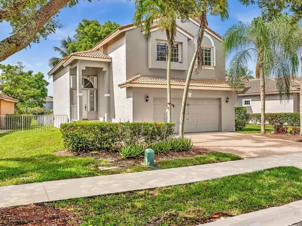 16418 Sapphire St, Weston, FL 33331