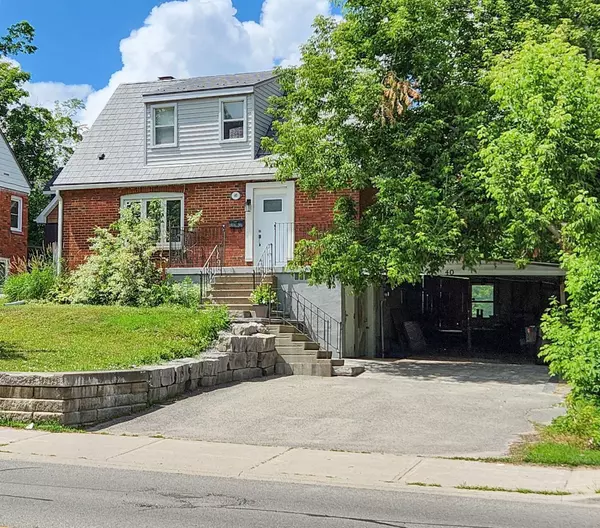 Barrie, ON L4M 2C2,40 Wellington ST E