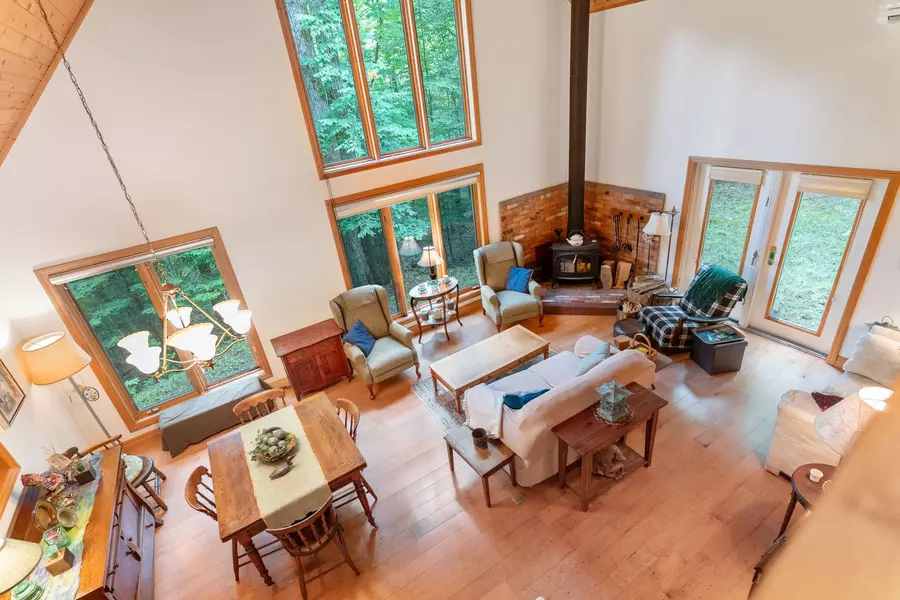 1236 Grace RD, Minden Hills, ON K0M 2K0
