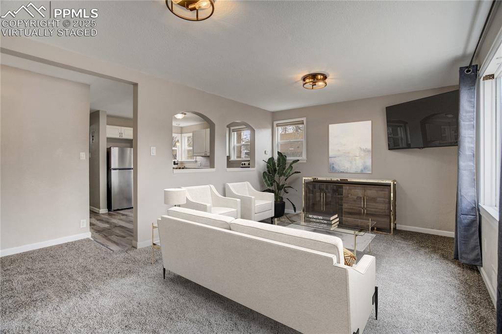 Colorado Springs, CO 80903,719 S Institute ST