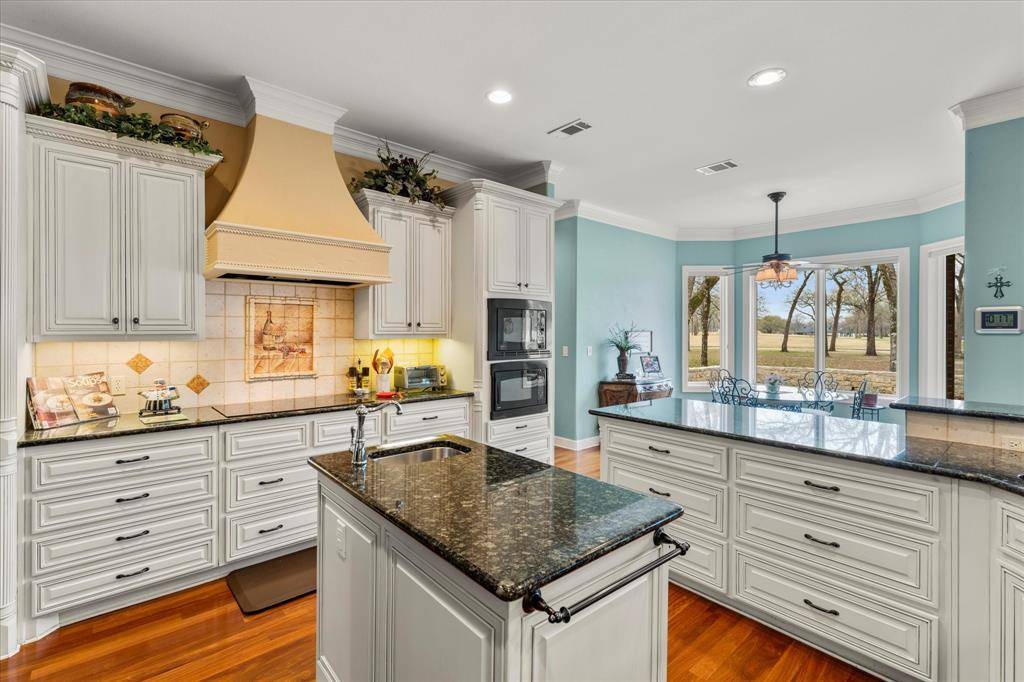 Mabank, TX 75156,167 Saint Andrews Drive E