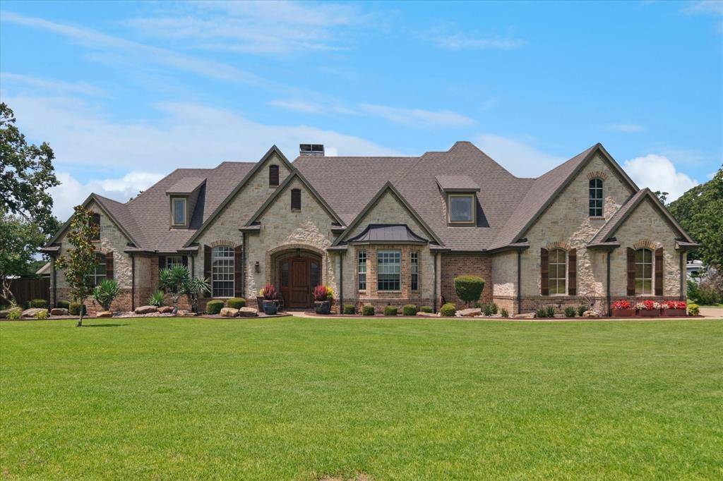 1022 S Bend Drive, Kaufman, TX 75142