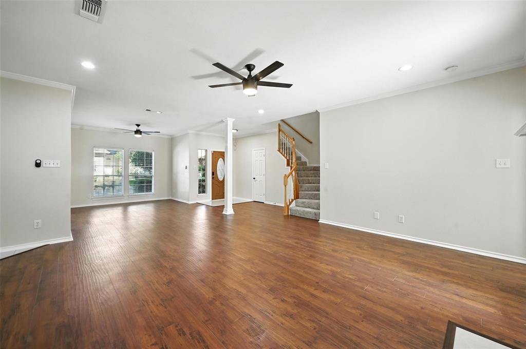 Benbrook, TX 76132,5945 River Bend