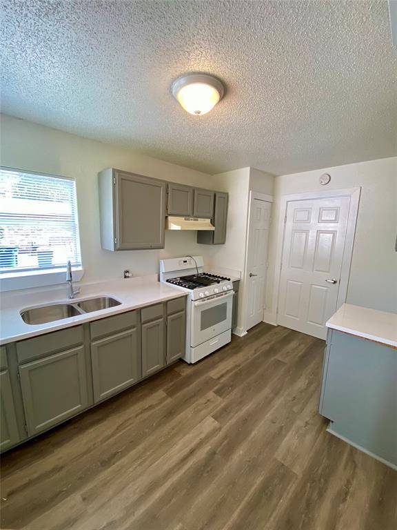 Dallas, TX 75217,1737 Oak Hill Circle