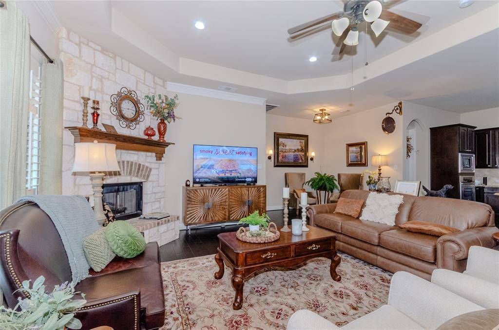 Mckinney, TX 75069,1301 Steepleview Lane