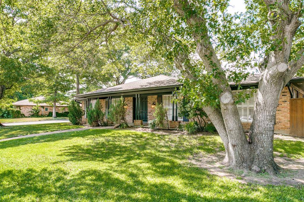 Hurst, TX 76054,200 Shady Lake Drive