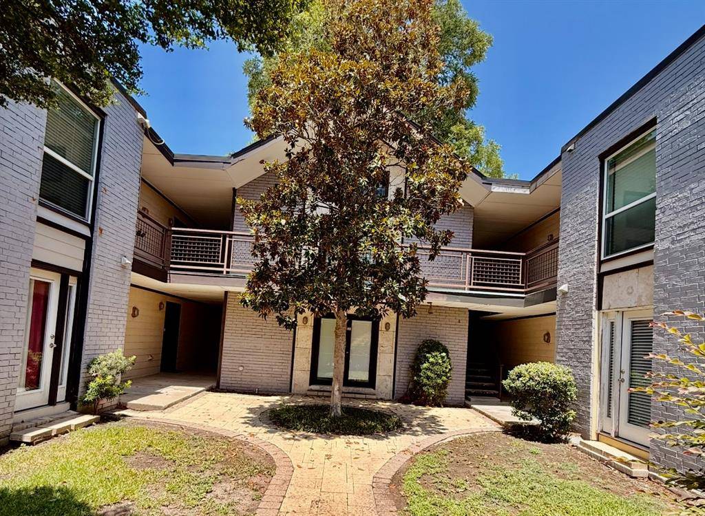 2727 Throckmorton Street #132A, Dallas, TX 75219