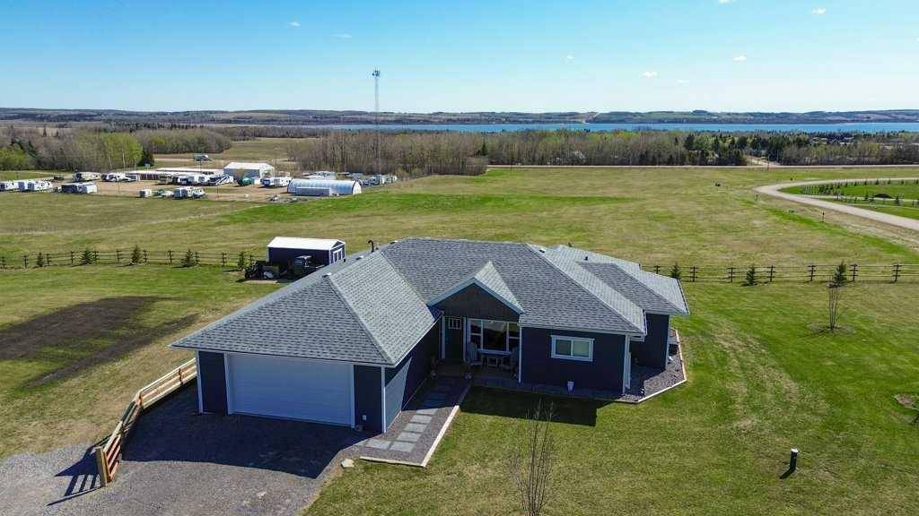 Rural Ponoka County, AB T0C 2J0,156 Bruhn BLVD