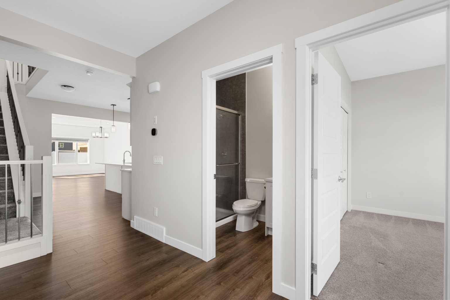 Airdrie, AB T4B5K3,1117 Bayview GDNS Southwest