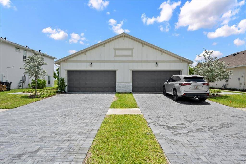 Loxahatchee, FL 33470,1342 Tangled Orchard