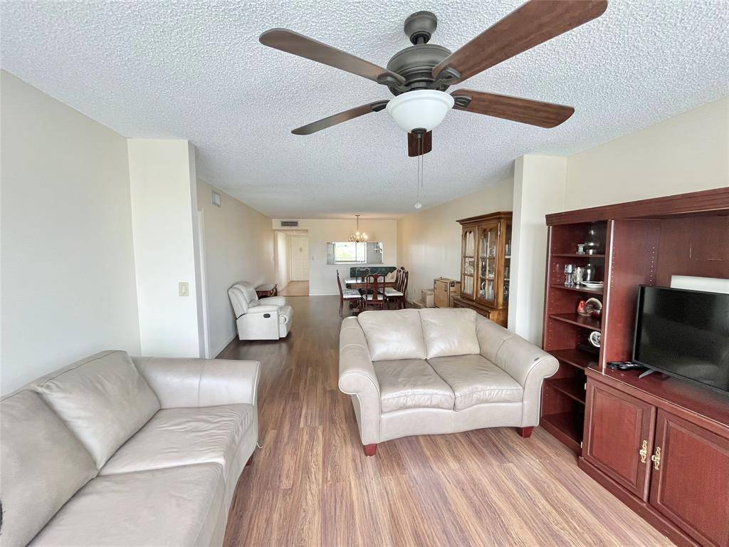 Fort Lauderdale, FL 33321,9691 N Belfort Cir #305