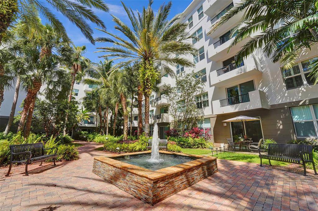 Fort Lauderdale, FL 33308,2401 NE 65th St #609