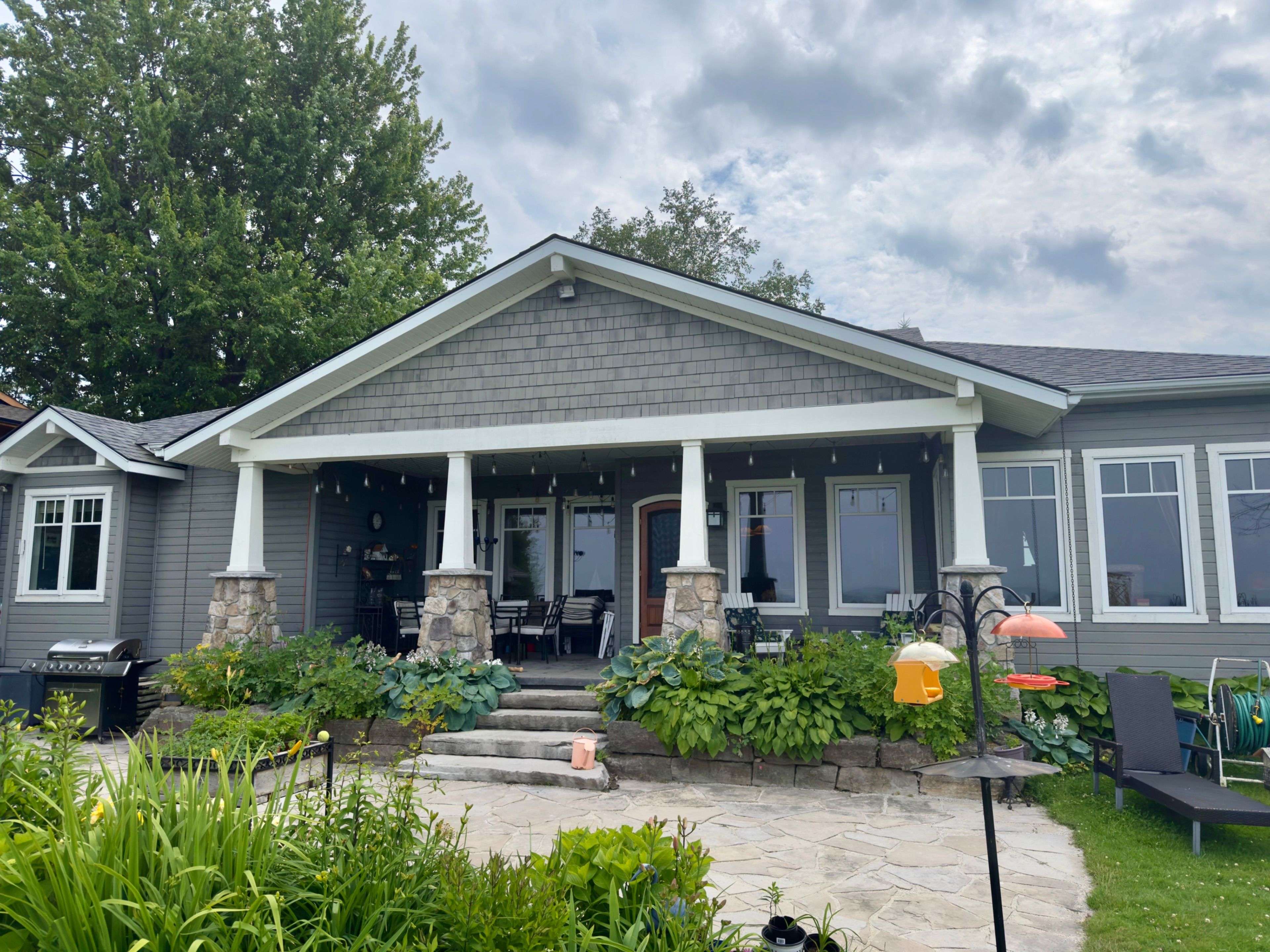 Collingwood, ON L9Y 3Z1,19 Georgian Manor DR