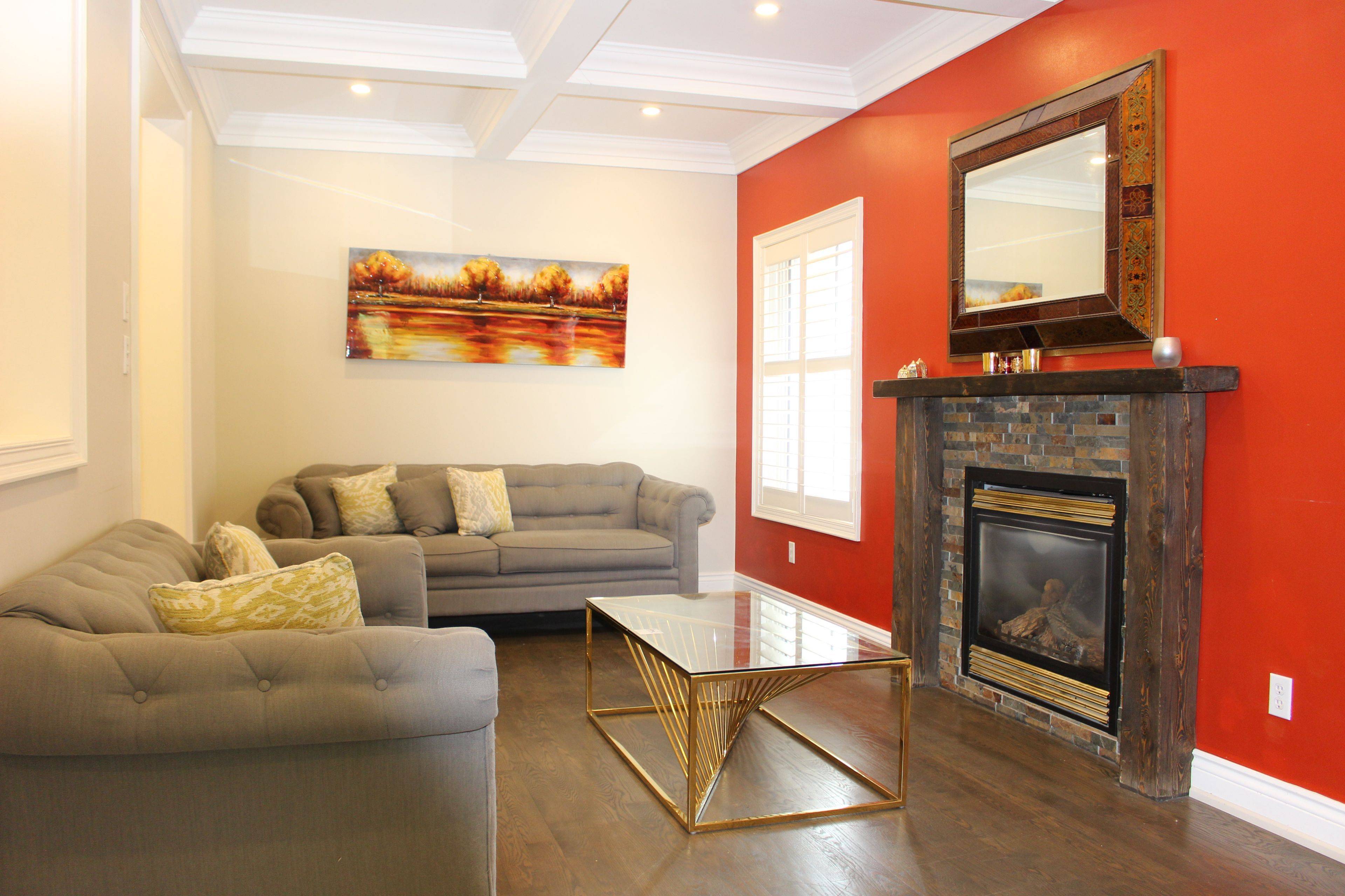 Halton Hills, ON L7G 6N3,32 Eagleview WAY