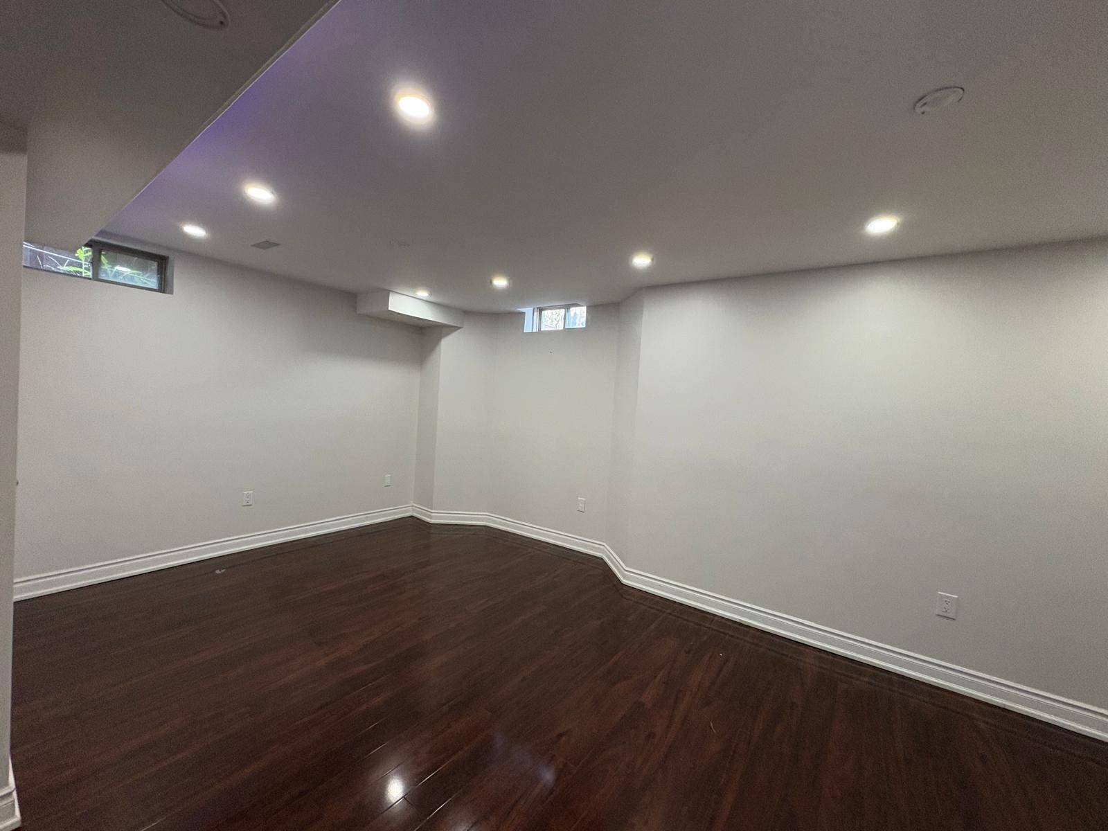 Mississauga, ON L5M 0M9,3050 Doyle ST #Basement