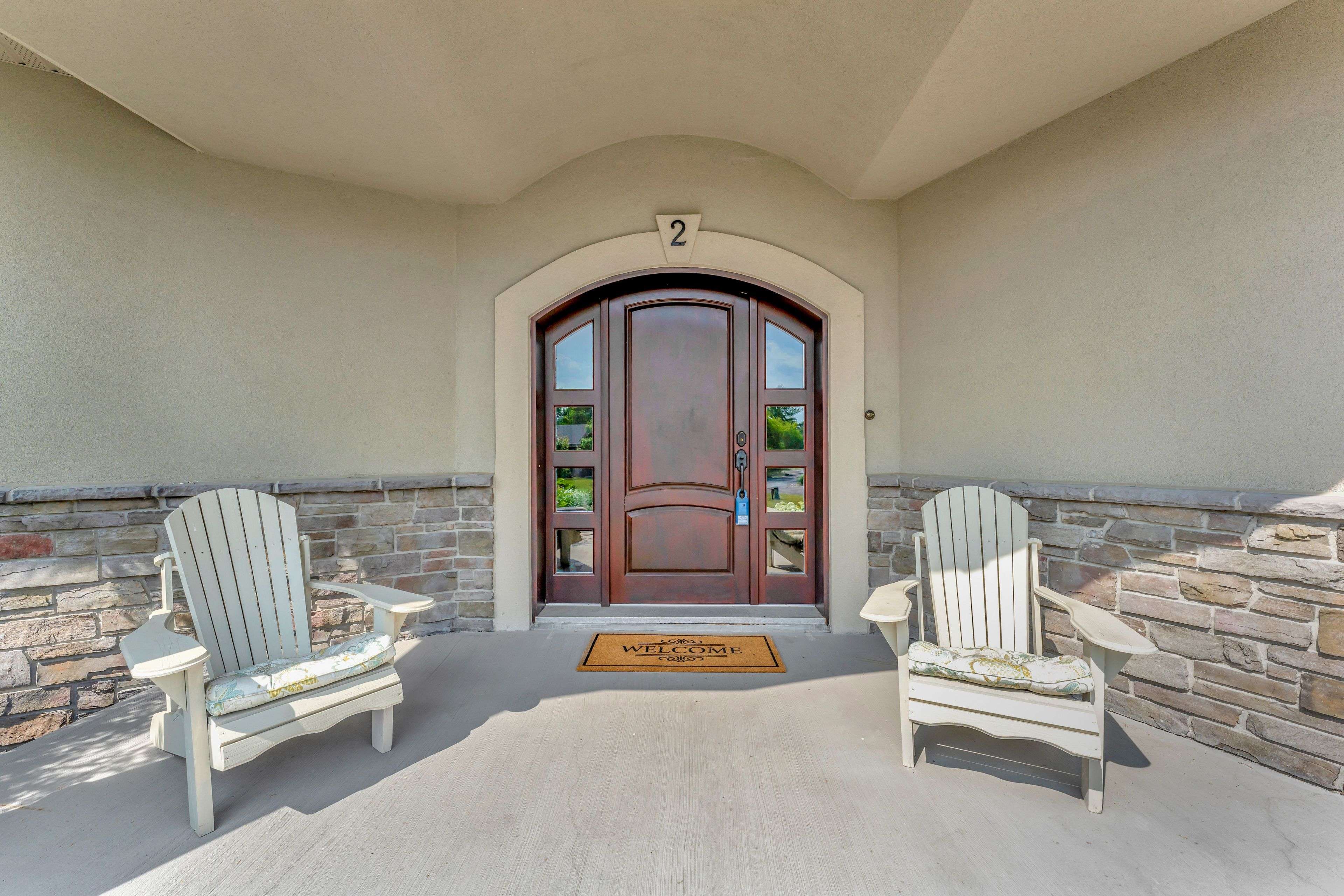 Stittsville - Munster - Richmond, ON K2S 1R1,2 Beechgrove GDNS