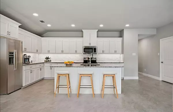 Lavon, TX 75166,129 Braves Way