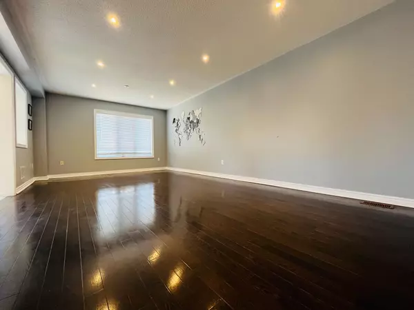 Markham, ON L6E 1W4,45 William Grant RD