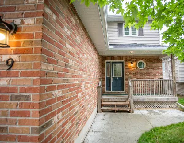 Arnprior, ON K7S 0C4,9 Verona DR