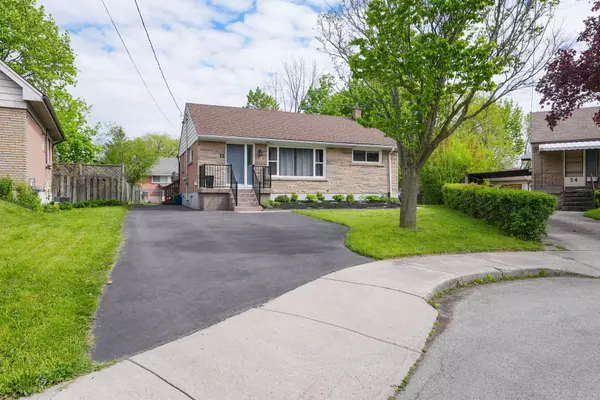 Hamilton, ON L8S 2P8,13 Beaucourt PL #Lower