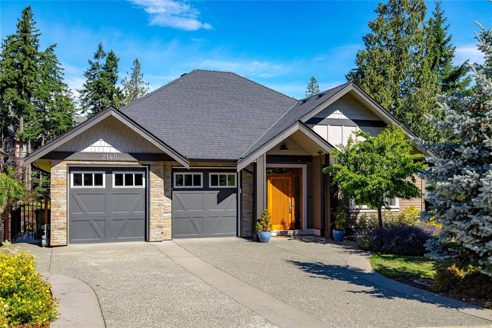 2140 Champions Way, Langford, BC V9B 0E3