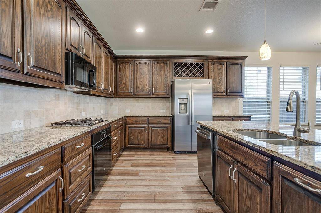 Aledo, TX 76008,332 Parkview Drive