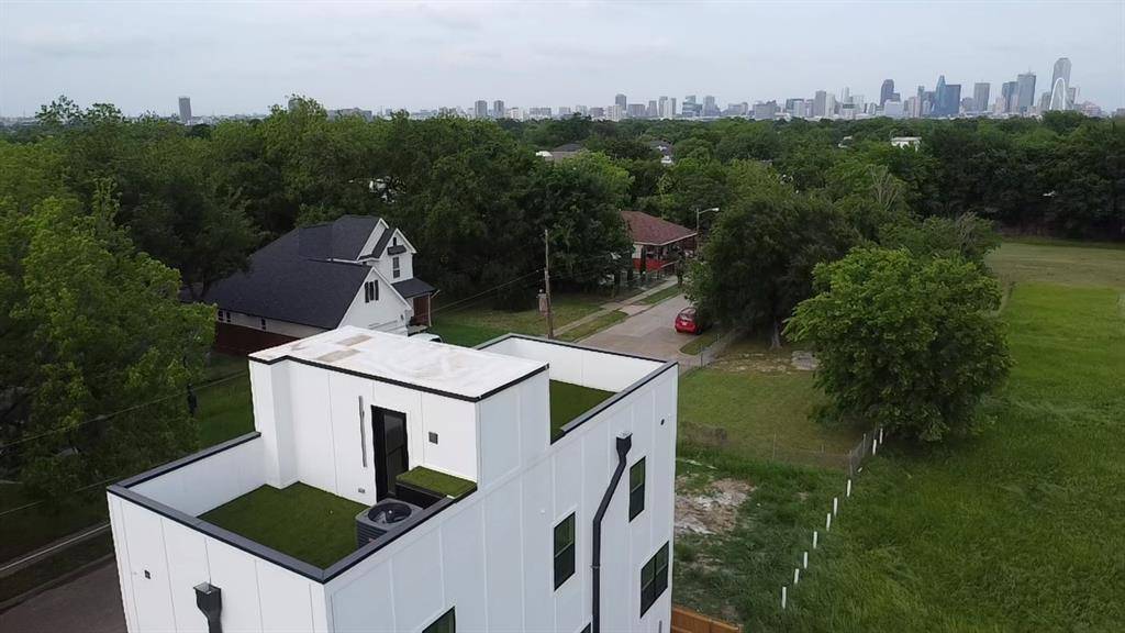 Dallas, TX 75212,1926 Pueblo Street
