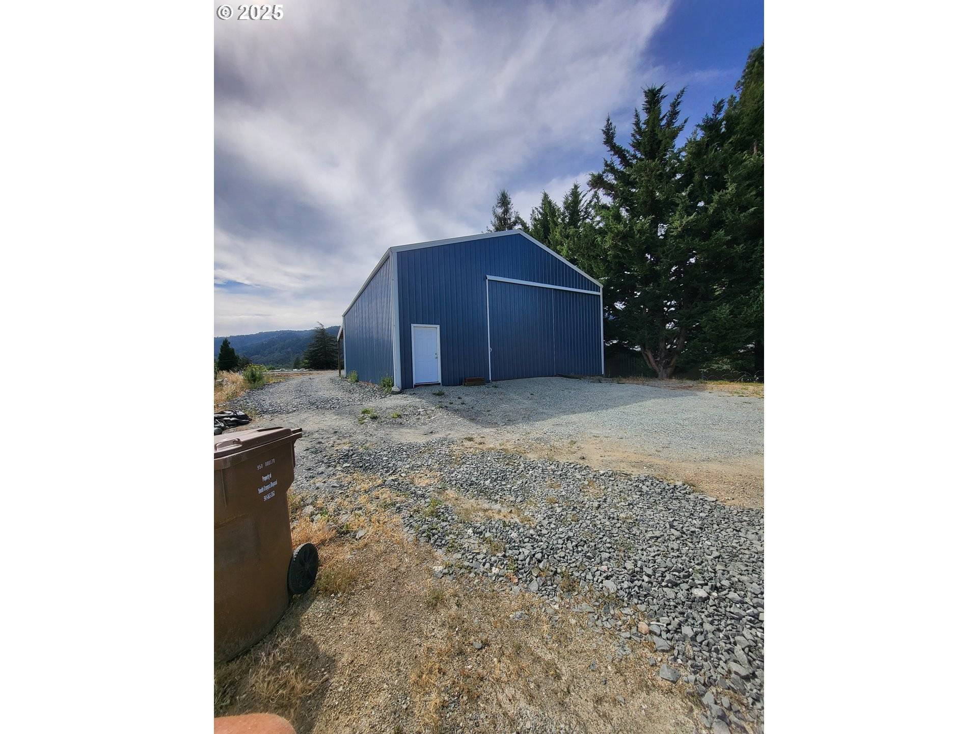 401 STORAGE WAY, Myrtle Creek, OR 97457