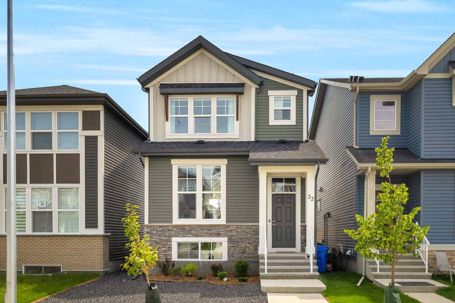 Calgary, AB T3P 2C2,33 Amblefield Passage Northwest