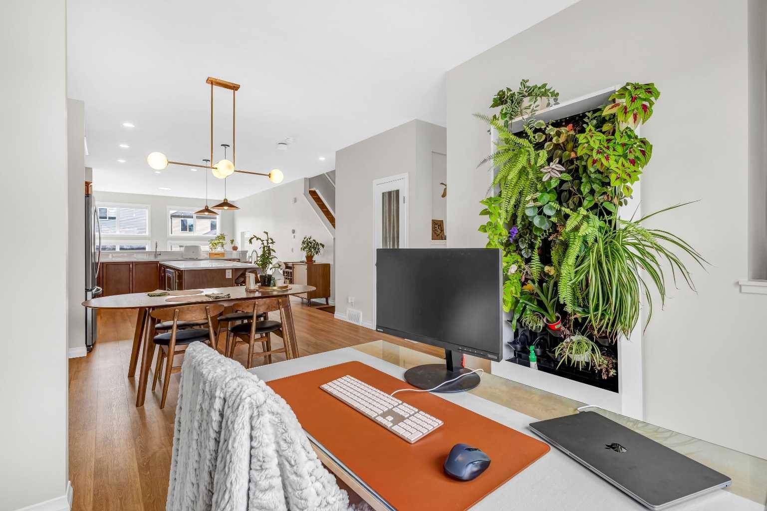 Calgary, AB T3P 2C2,33 Amblefield Passage Northwest