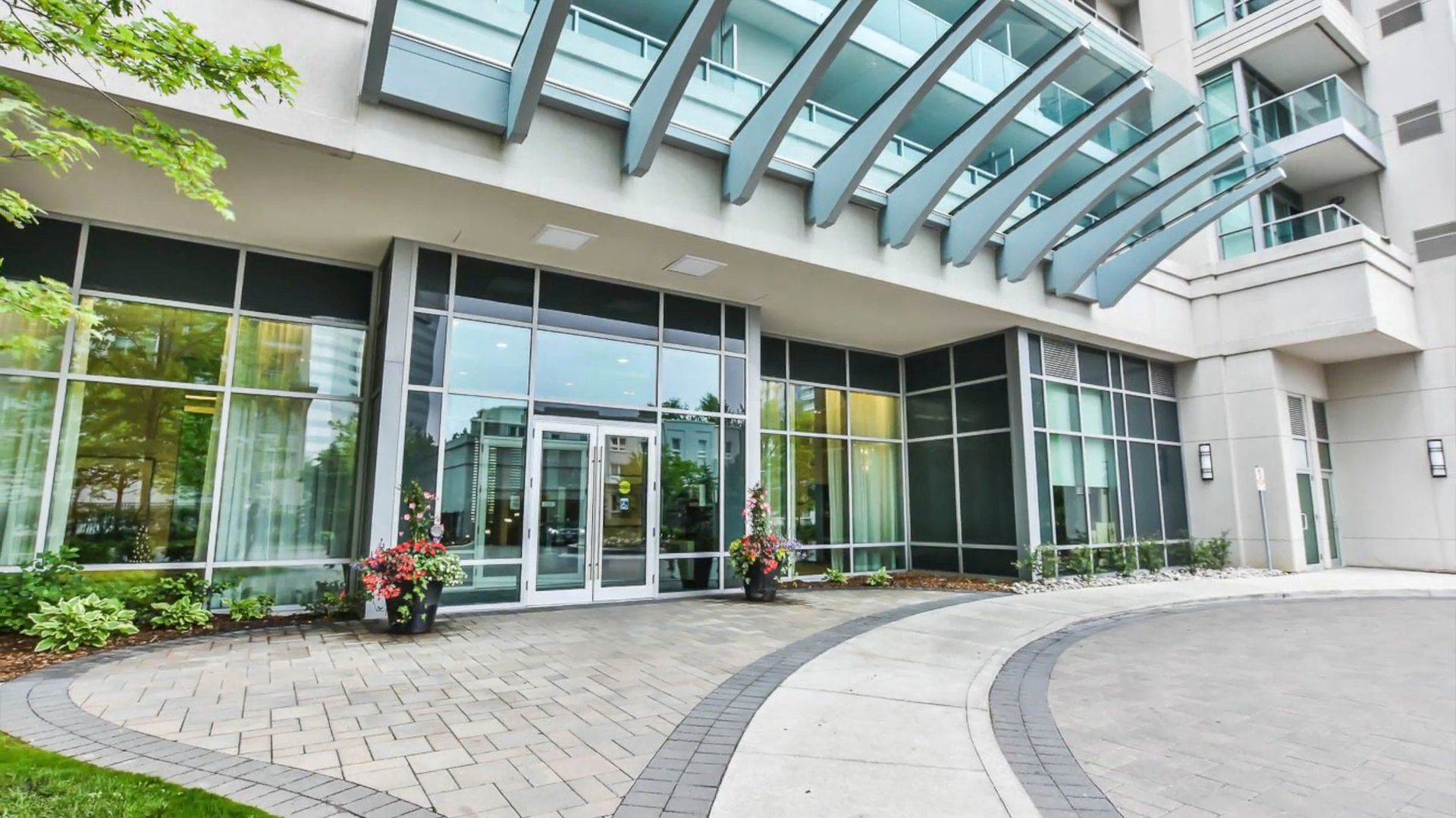 Toronto C14, ON M5G 2W7,17 Anndale DR #1515
