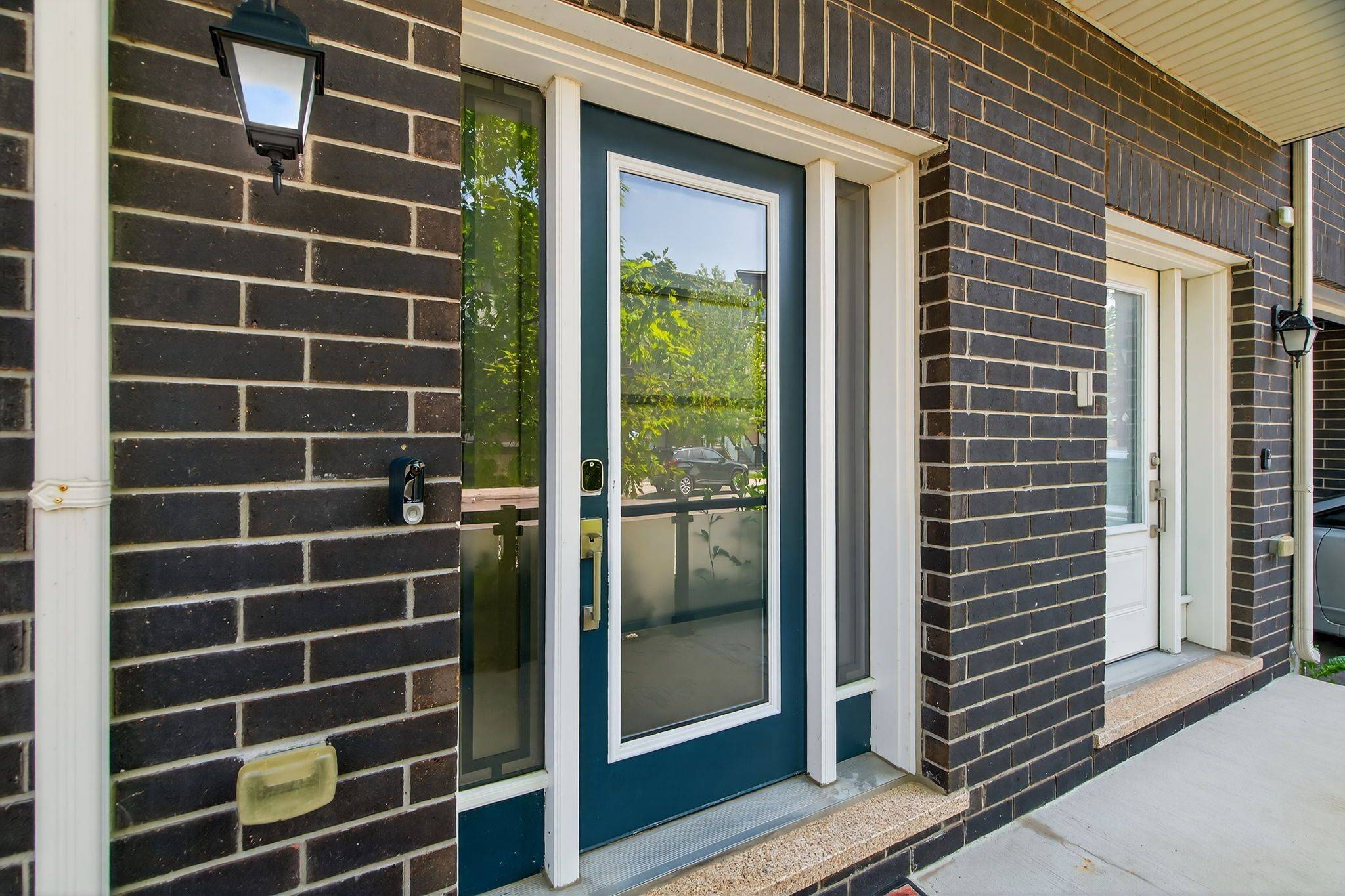 Toronto E10, ON M1E 0B8,4 Heron Park PL