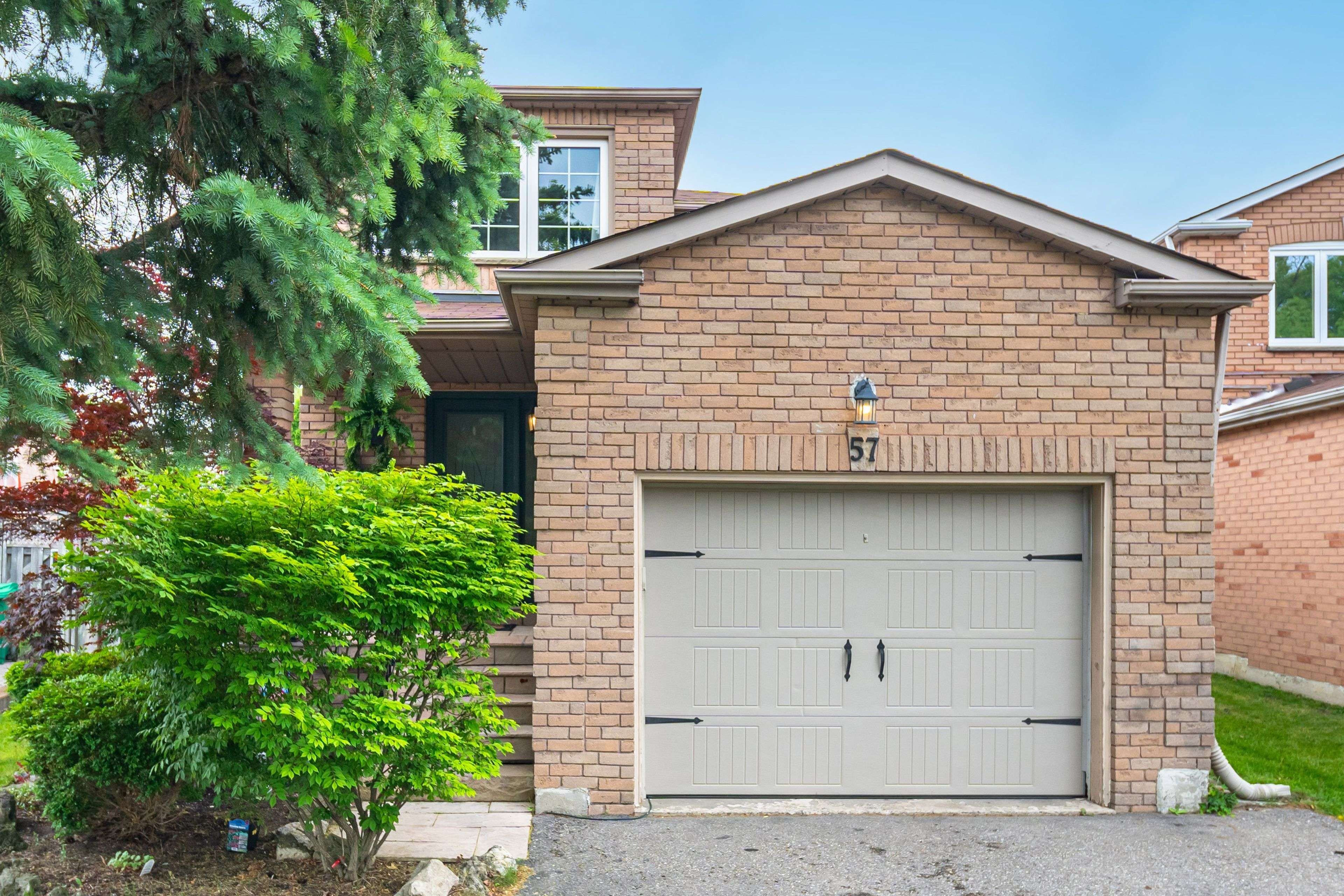 Brampton, ON L6Y 4M1,57 Faywood DR