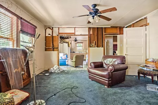 Hillsboro, TX 76645,518 W Elm Street