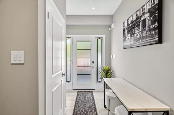 Toronto E10, ON M1E 0B8,4 Heron Park PL