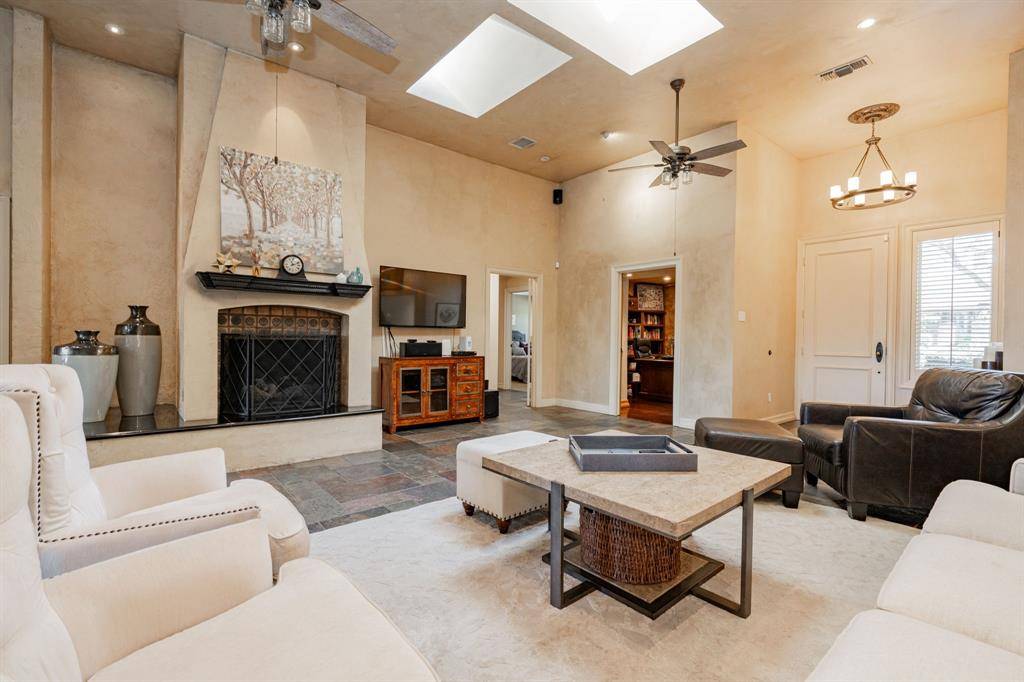 Dallas, TX 75243,10027 Silvertree Drive