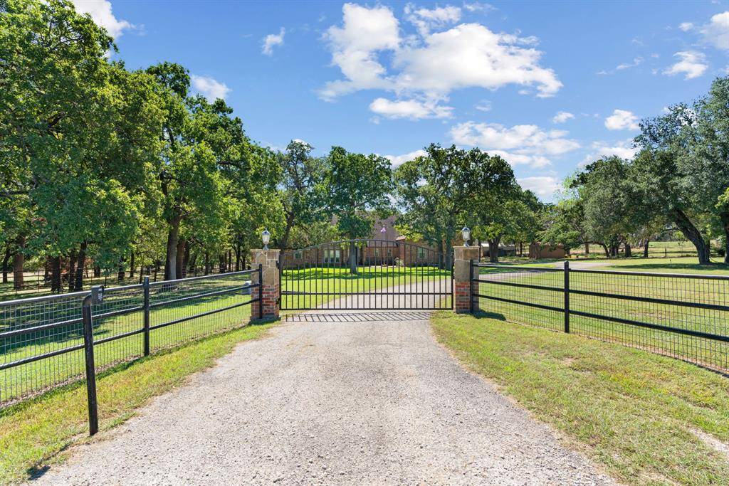 Weatherford, TX 76088,341 Mark Layne Road