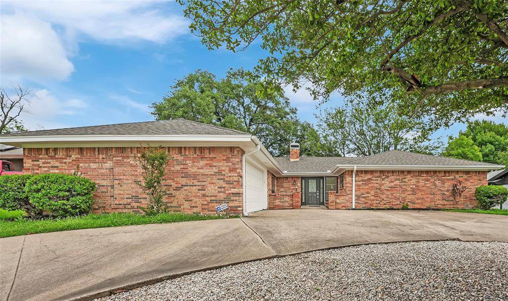 Fort Worth, TX 76133,4032 Aragon Drive