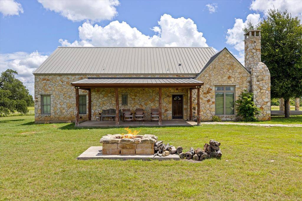 Glen Rose, TX 76043,1085 County Road 2019