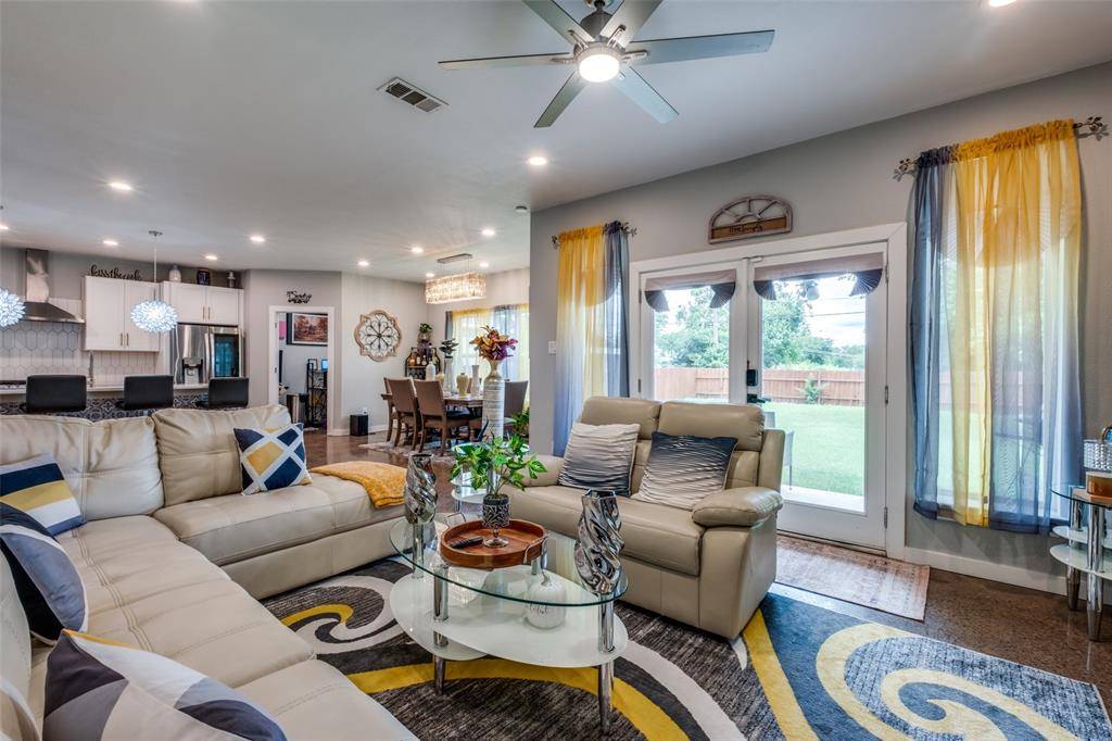 Dallas, TX 75216,1339 Hendricks Avenue