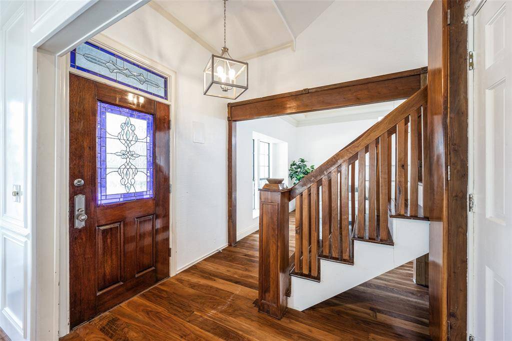 Dallas, TX 75287,4212 joshua Lane