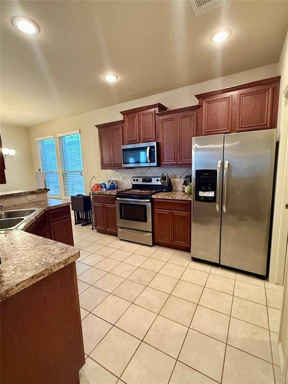 Lancaster, TX 75146,243 Haywood Circle