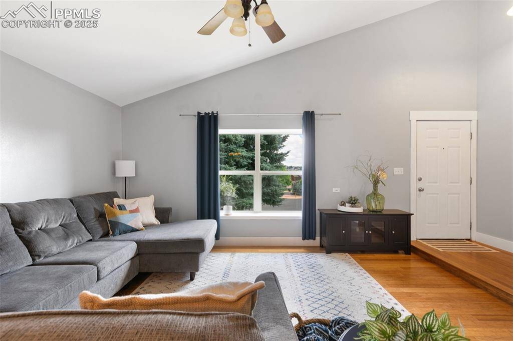 Colorado Springs, CO 80918,7030 Heywood CT
