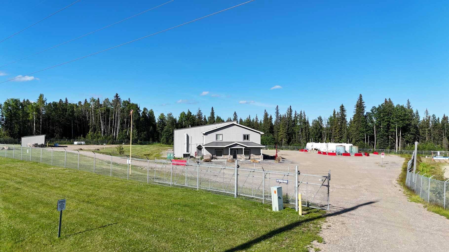 Edson, AB T7E 0B6,317 Rodeo RD