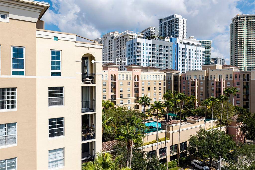 520 SE 5th Ave #1703, Fort Lauderdale, FL 33301