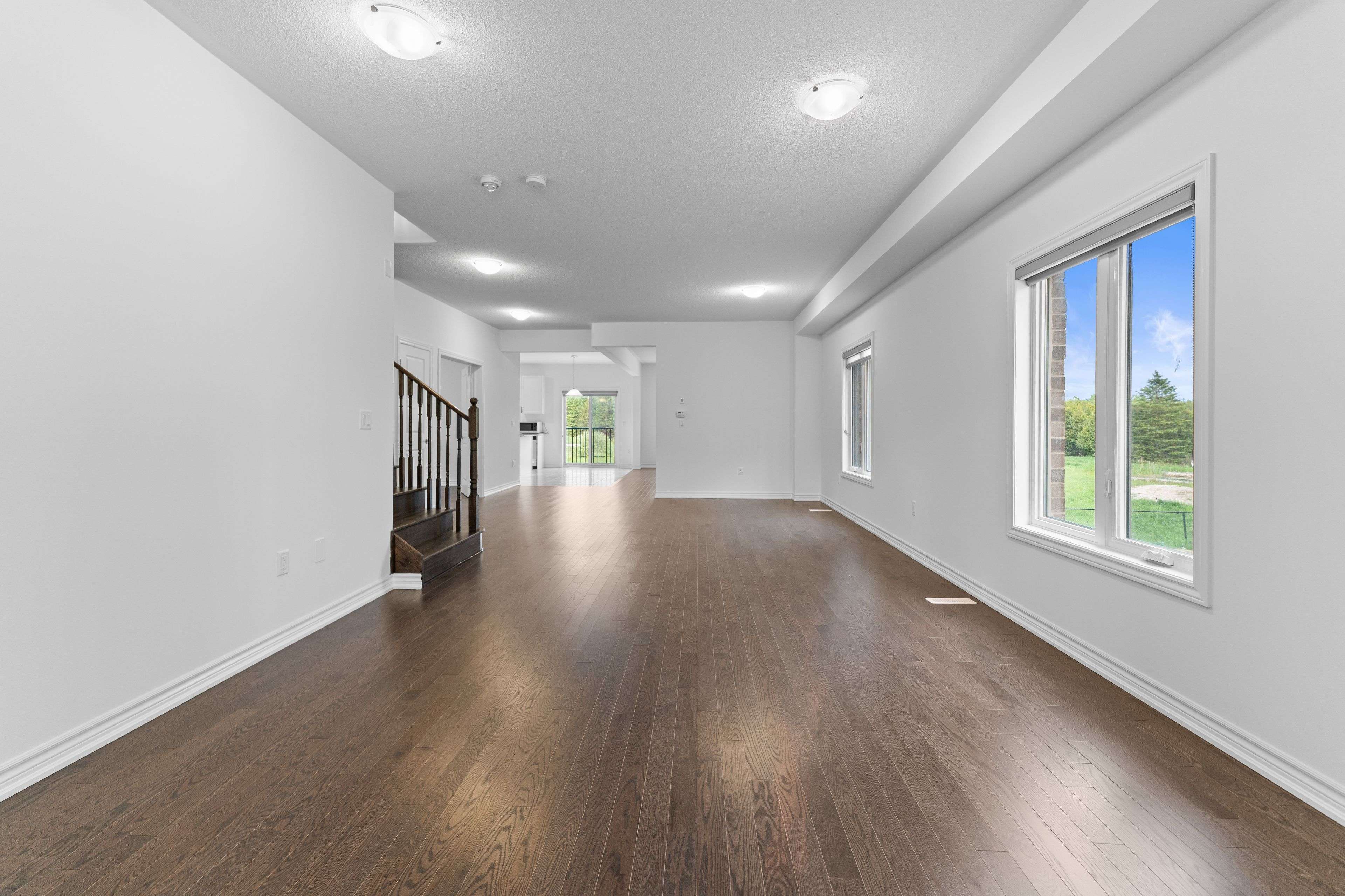 Southgate, ON N0C 1B0,335 Russell ST
