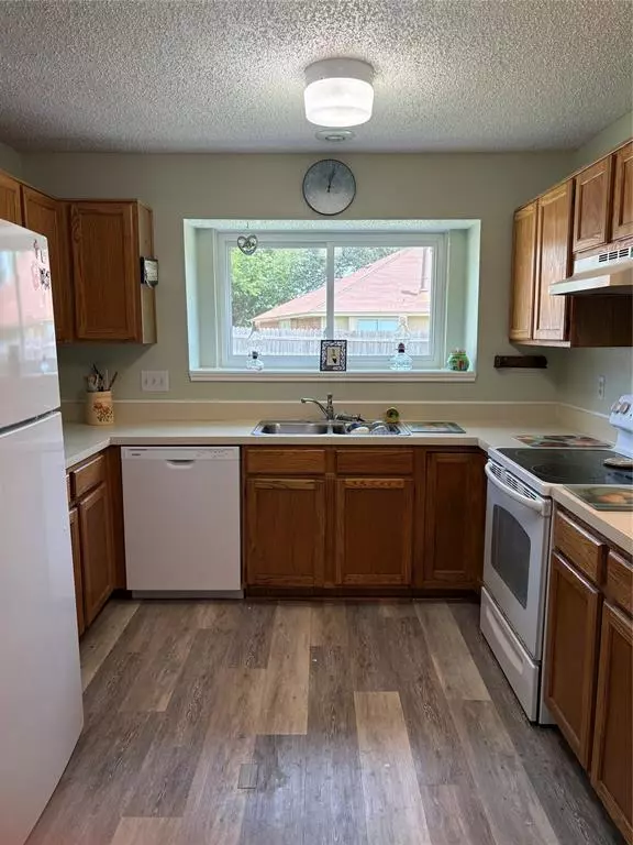 Cedar Hill, TX 75104,828 Richards Drive